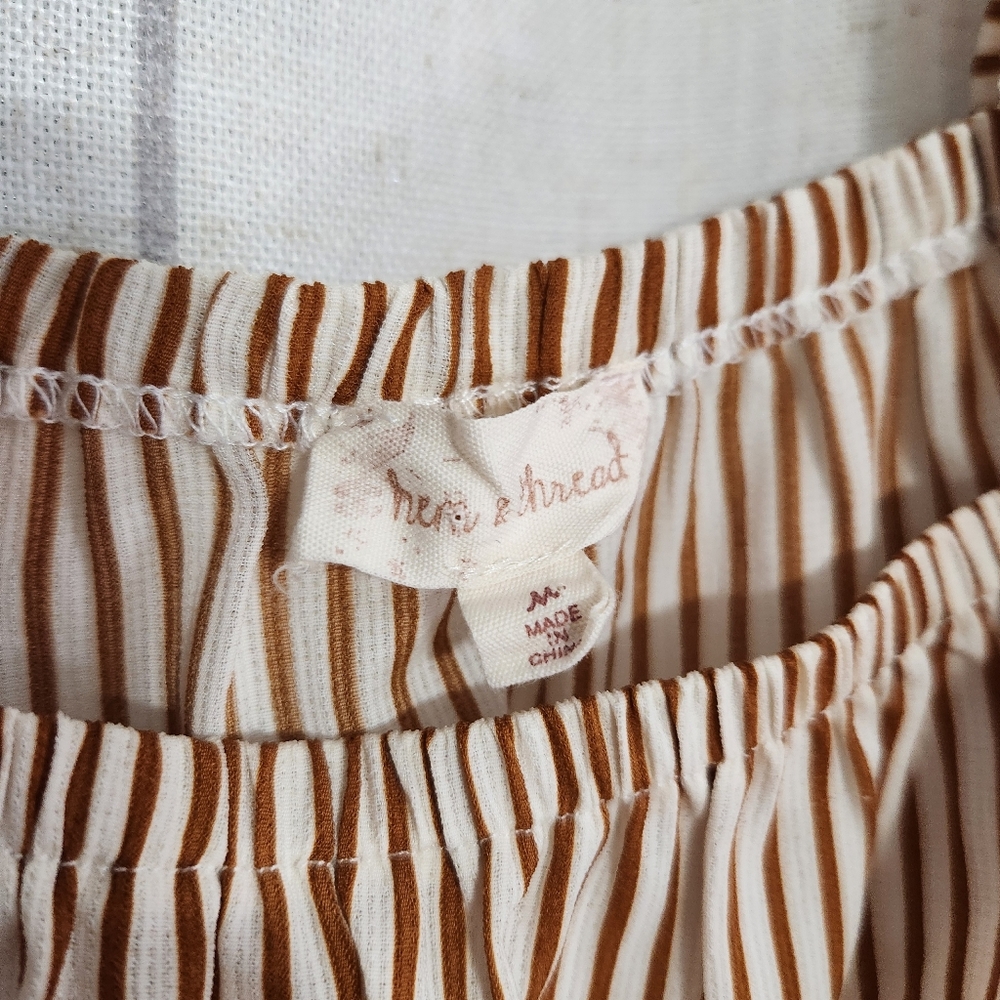 Hem and Thread Striped Ruffled Tank Top - Picture 3 of 6